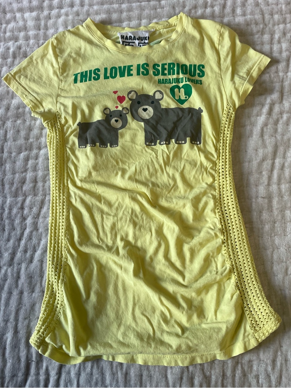 HARAJUKU LOVERS This Love is Serious Bear Tee Vintage Yellow Top Adult S CUTE!